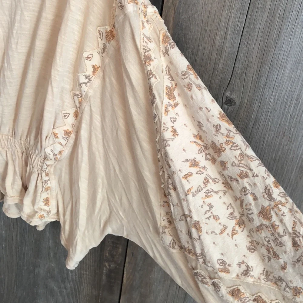 Free People Throwback Embroidered Volume Sleeve Top in Sand Combo Size S…